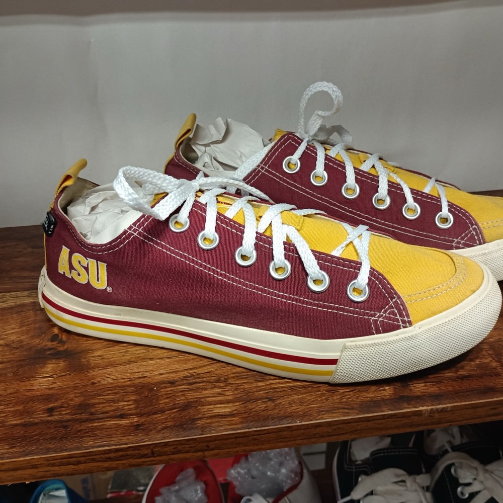 ASU woman’s size 8